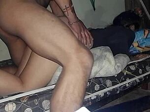 nalgas paraditas showing off big asses in story