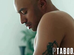 Marriage counselor's session turns into shocking milf blowjob?