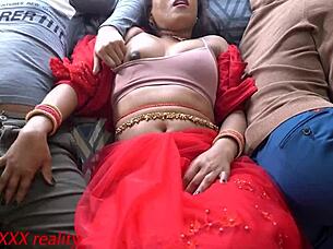Indian Xxx Desi Step Mom Sex In Hindi Xxx
