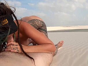 Intense fucking in the middle of Maranhão sheets