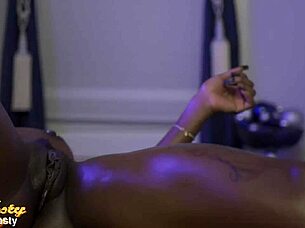 Can you give me a massage? 😊