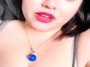 i am lily influencer bbw sharing my webcam content with big tits and fat body