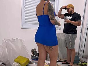 Brought The Bricklayer To My Apartment For Some Pussy Licking