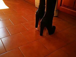 What's In This ER Preview With Tall Slave In Heels?