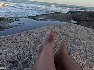 Confiss�es Proibidas Nicoly Revela Que A Priminha Chupava Sua Bucetinha Desde Cedo