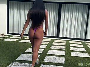 Why Have Sex In The Pool With Esperanza Gomez?