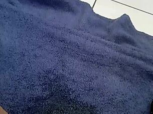 Sexy Chubby Goddess Queen Gets Tattooed in Johannesburg!