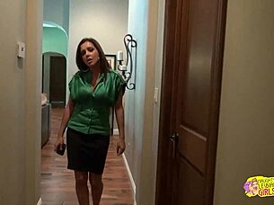 why don't you eat my pussy properly, lazy employee?