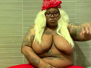 Og Shabrim made herself cum so hard at the party!