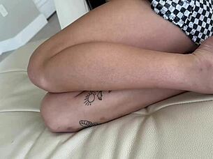 Teen goth lets you have a turn