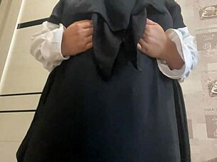 I Syrian milf in panties caressing my wet pussy oops