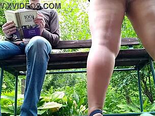 curvy milf in pantyhose peeing next to me in the park 😲