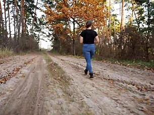 Milf Teases Voyeur With Big Ass Wiggle In Tight Blue Jeans For Worship