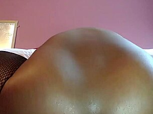 Horny Latina slut wrecks asshole with hardcore anal fucking and cum on ass