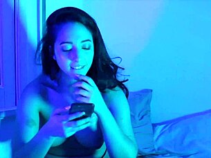 Whoa, trans babe Laura Surfistinha dives into wild action with BBW Manddy May and more 🔥