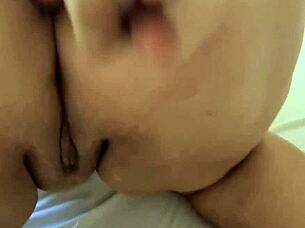 hey, loving this anal play session with my bbw mature wife