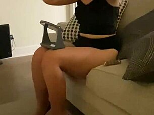 my big booty white whore gots a fat pussy