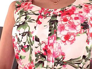 Oh my god, this 19-year-old upcoming gravure idol's shocking leaked footage from bed is insane