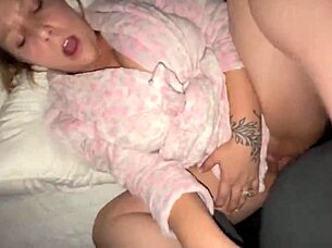 i and my girl had realy hot sex late at nite oh yeah