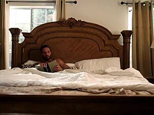 Hot Milf Silvia Saige Prepares Her Booty for Nice Anal Fucking