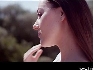 Lick my pussy dear lesbian 😘