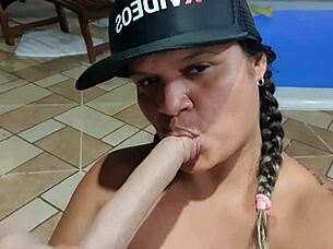 Amateur latina with big ass squirting in reality video for custom request at 50 reais via pix