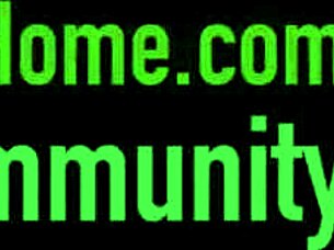 Blonde Cougar Vicky Vette Savors Flexible Babe Jillian Janson In Steamy 69 And Cunnilingus Session