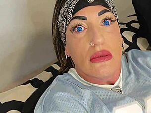 Muscular Milf Bodybuilder with Big Tits and Clit Destroys Giant Dildo in Squirting Rimjob Assfucking