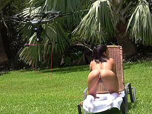 oh man, busty milf on camsoda fucks herself hard on webcam 💦🔥