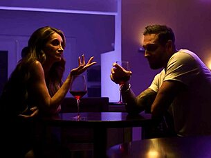 Hot Milf Silvia Saige Prepares Her Booty for Nice Anal Fucking