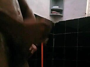 Lindo Aloprado Measures 21cm in Detail