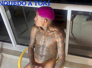 hey, check this young stepdad banging the skinny chick on the hotel balcony with neighbors watching full video on share 😏