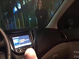 Risky public handjob for hot woman on street