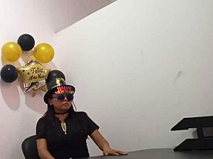 Slutty latina gets bored in office and uses butt plug for anal arousal 😈