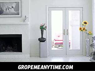 Teen 18+ joins yoga session with expert yogi nathan bronson alongside penelope kay and lauren phillips