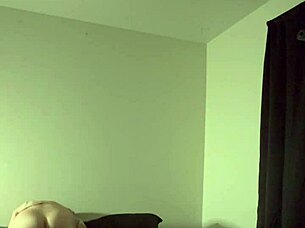 hey babysitter, come over to my place... wanna get wet and wild together?