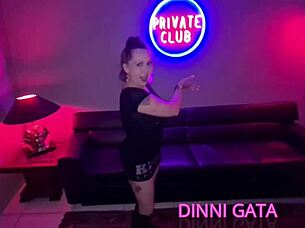 she casually sucked multiple cocks at private swing club in porto alegre