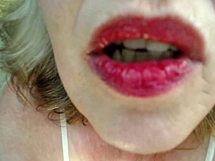 hey mature dawnskye1962 masturbating in pink panties for mr m