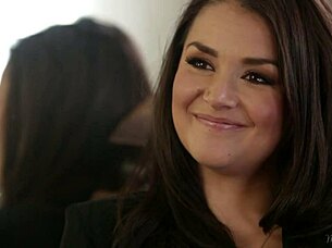 Allie Haze Licks Mercedes Carrera's Pussy