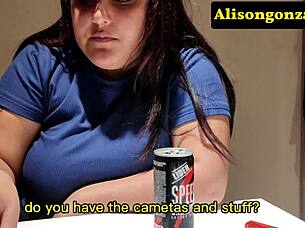 oh how thrilling to invite my friend home for photos and get offered money for an intimate exchange