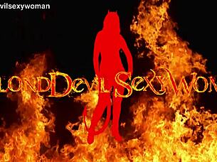 After Intense Fucking Wife Makes Bed Without Panties On