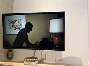 i stopped time and explored a real estate agent