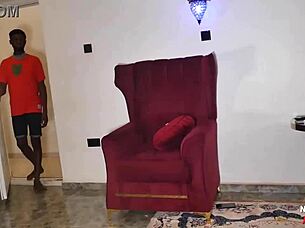 wet sarah tries her first casting with hairy pussy pounded by monster cock