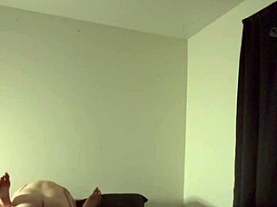 hey babysitter, come over to my place... wanna get wet and wild together?