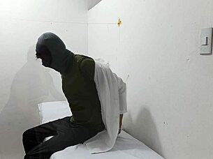 i uh love when this kinky doctor jerks his big cock in the office like that