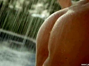 what's the full display of this east european lesbian relationship with brunettes and blondes using toys?