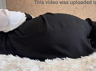 Arab Teen 18+ Without Panties Wet Pussy