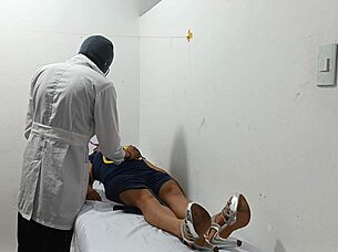 i uh love when this kinky doctor jerks his big cock in the office like that