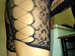 hey check myself dee as happy wanks package for petite sexy ass fun