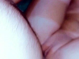 Desi bhabhi enjoys hardcore pussy fucking with her partner